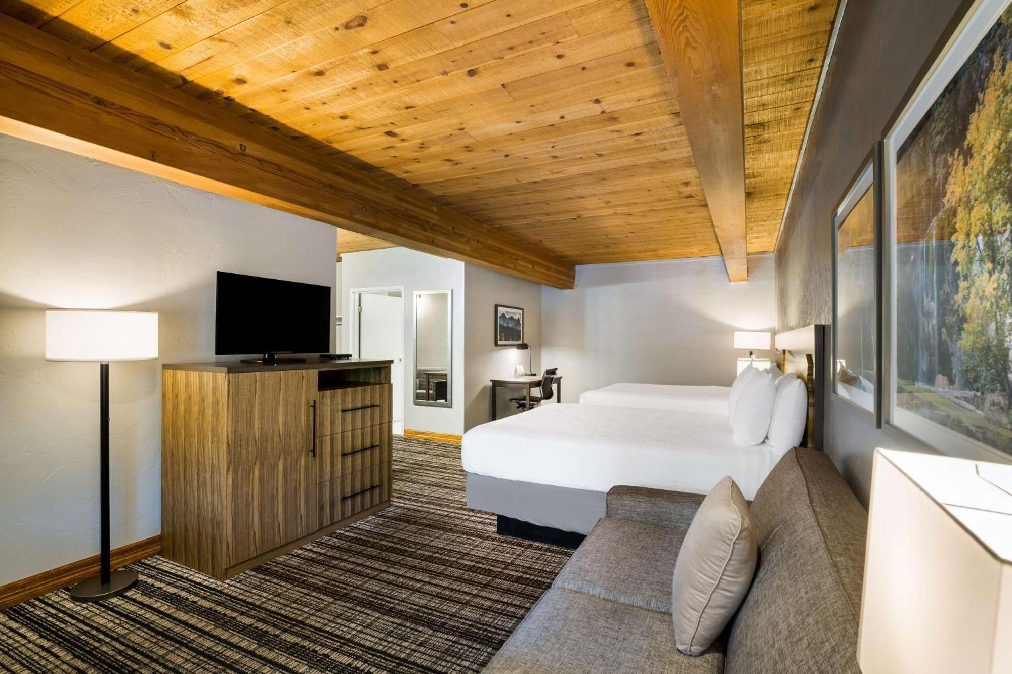 Best Western Antlers At
